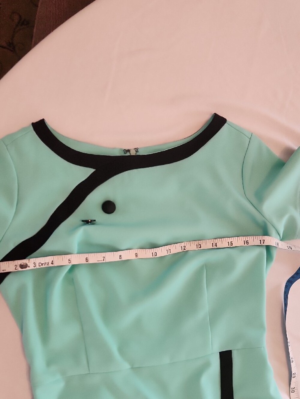 đź‘—Tatyana Mint Green Sheath Dress with Black Trim And Belt Sz L - Picture 9 of 9